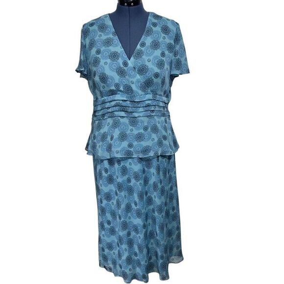 Vintage Studio 1 Two Piece Set Women's 18 Blue Blouse & Skirt Surplice Chiffon - Picture 2 of 15